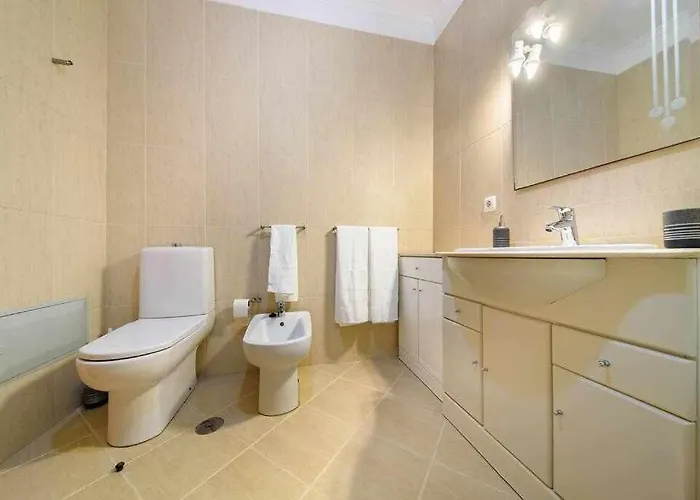 Garajau Ocean View דירה קאניקו